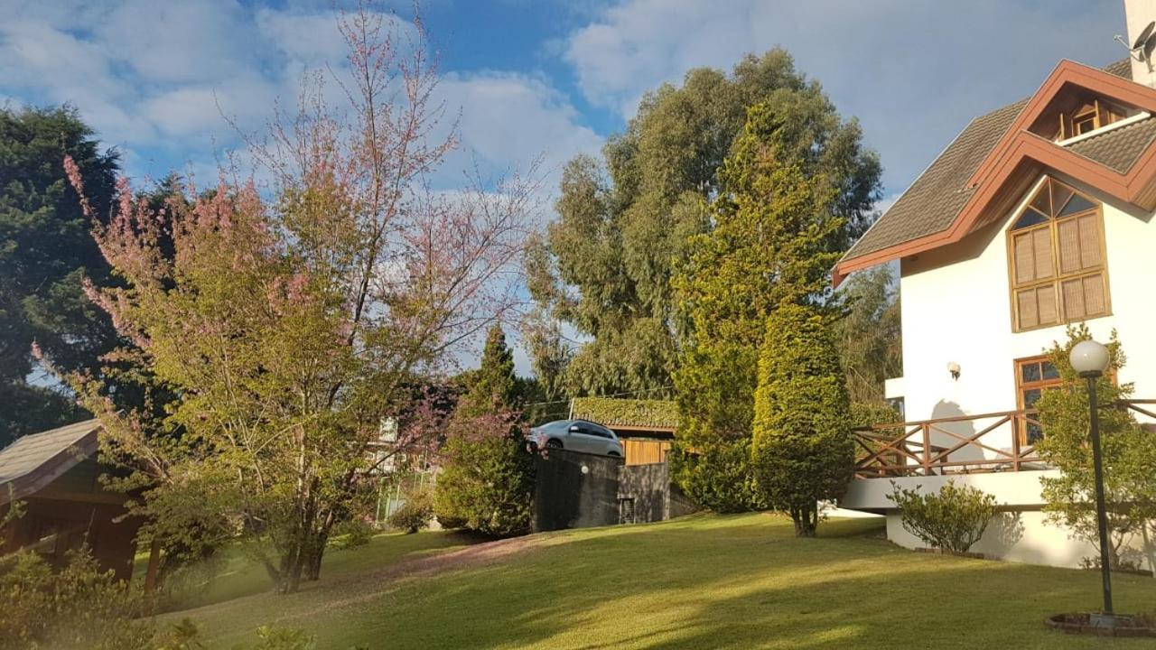 Casa Com Espaco De Sobra! - Campos do Jordao — Photos 3